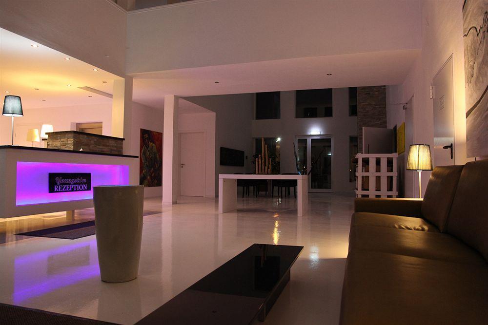 Designhotel Youngstar MHG Buitenkant foto